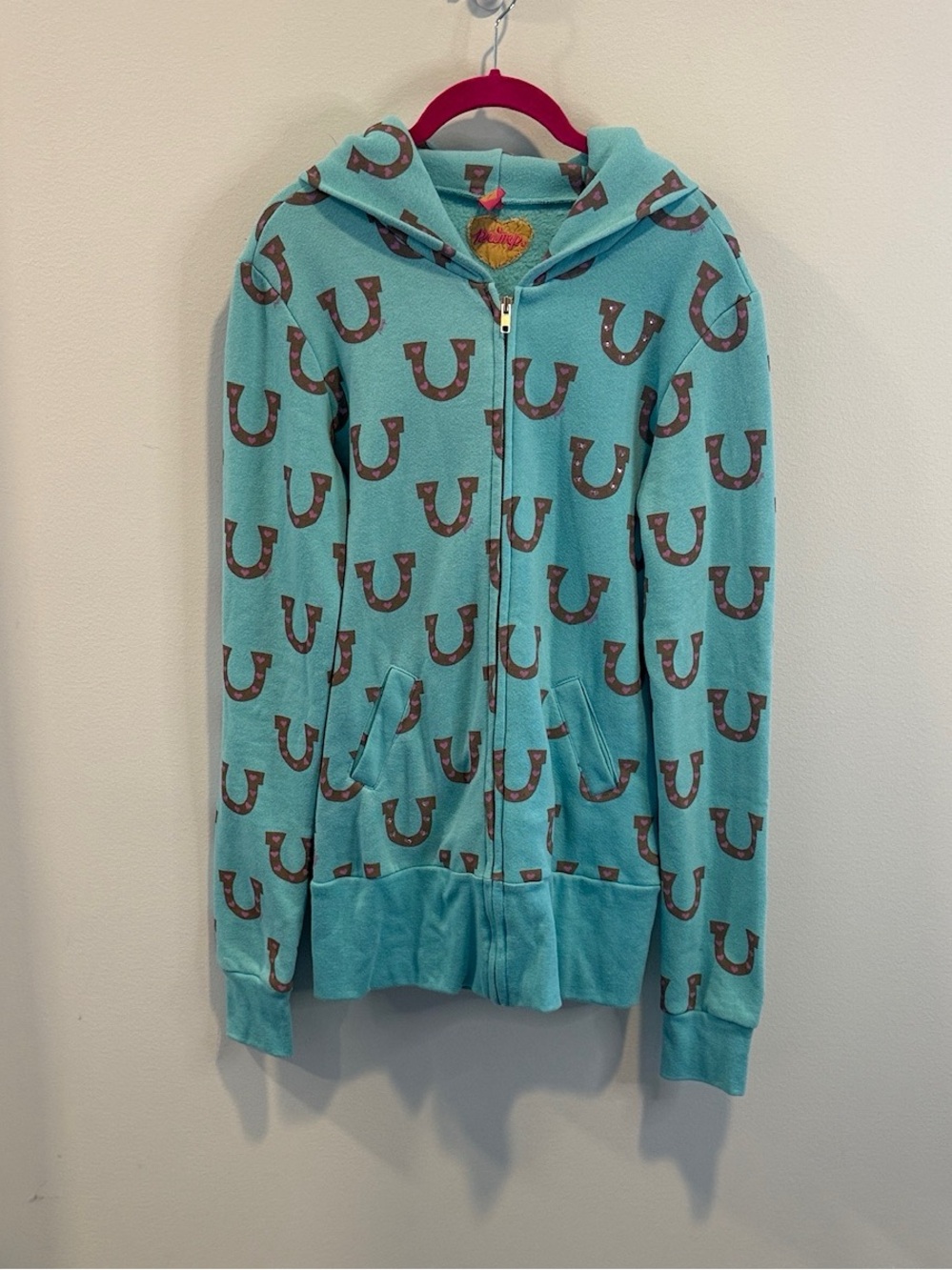Primp vintage embellished horse shoe zip front sweater L